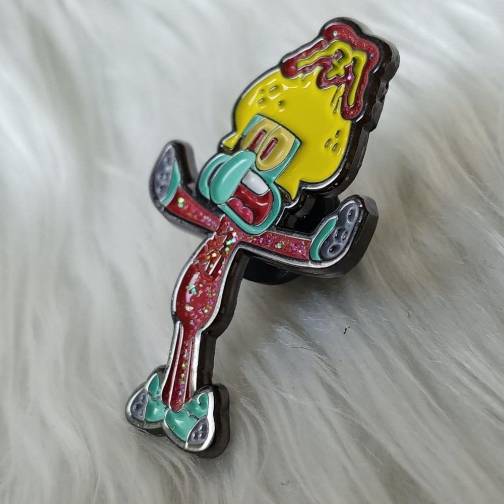 Spongebob Squidward Tentacles Enamel Pin - Picture 4 of 5